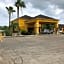 Los Fresnos Inn and Suites