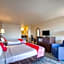 OYO Woodland Hotel and Suites