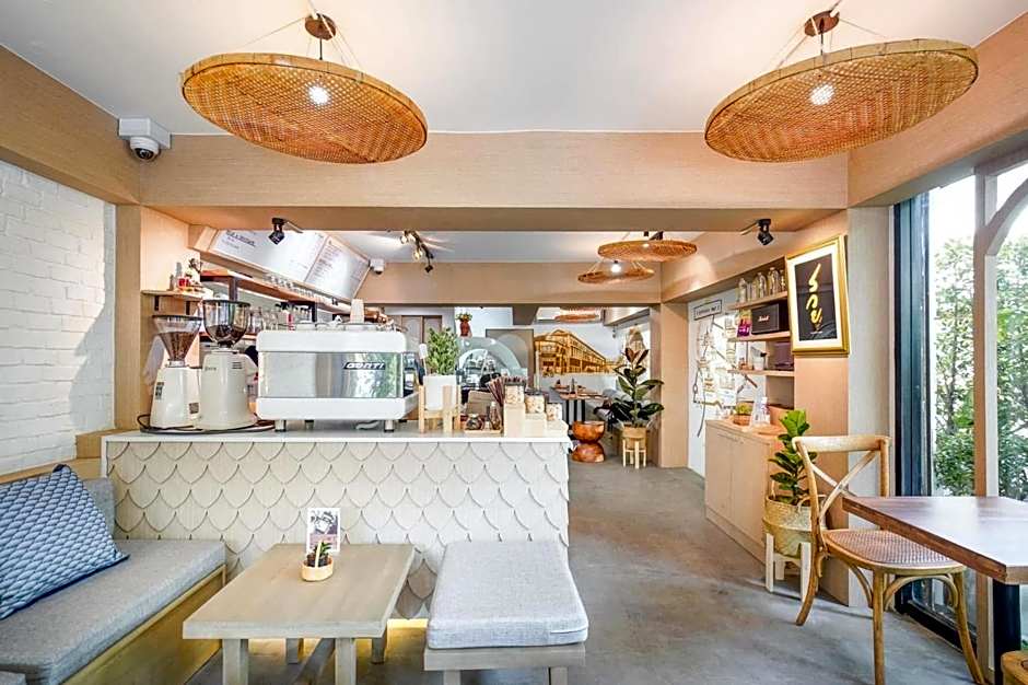 Krung Boutique Hotel