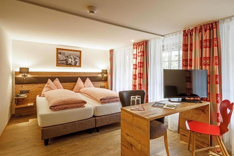 Alpenblick Hotel & Restaurant Wilderswil by Interlaken