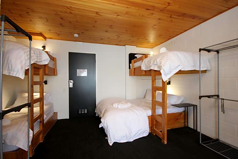 Lakeside Falls Creek