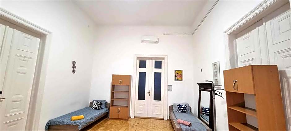 Universal Apartment Budapest