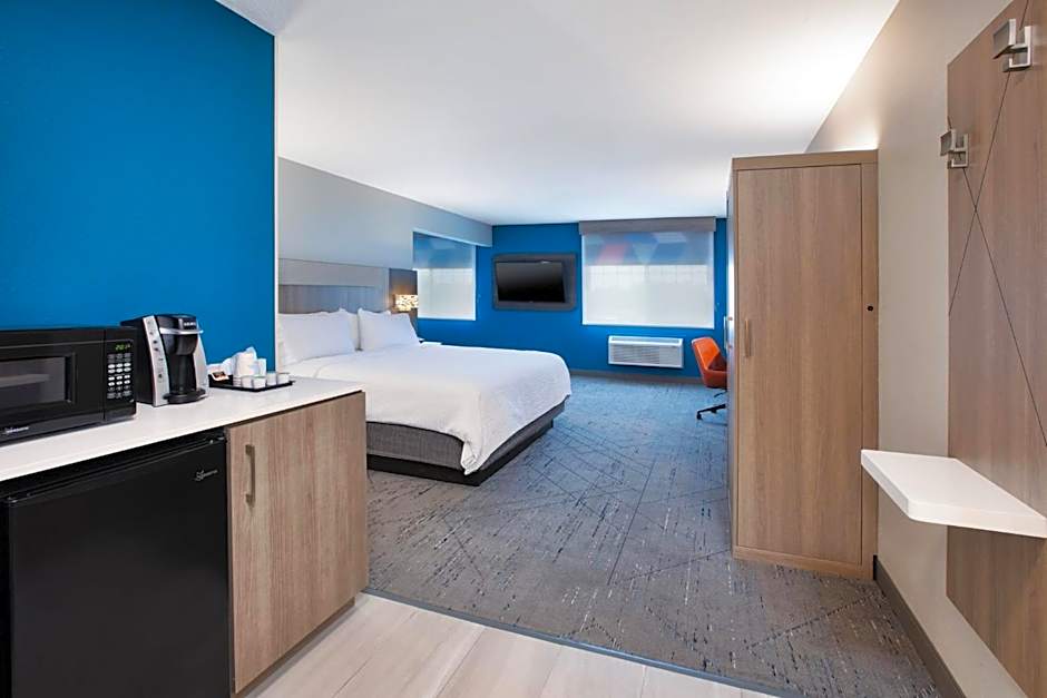 Holiday Inn Express Hotel & Suites Defiance By IHG