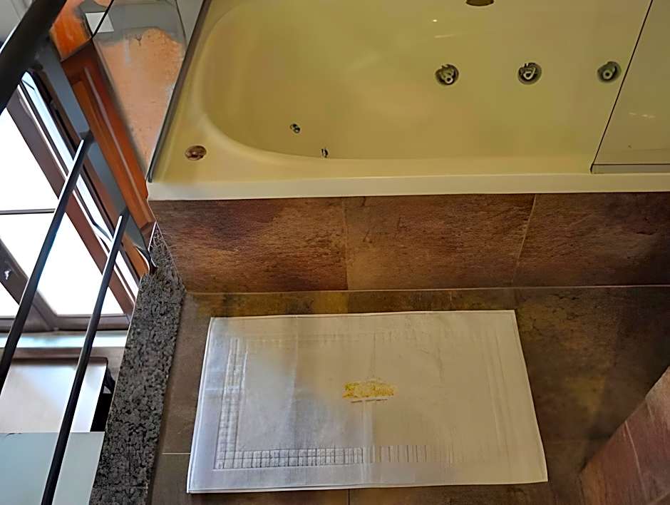 La Fresque Hotel Boutique