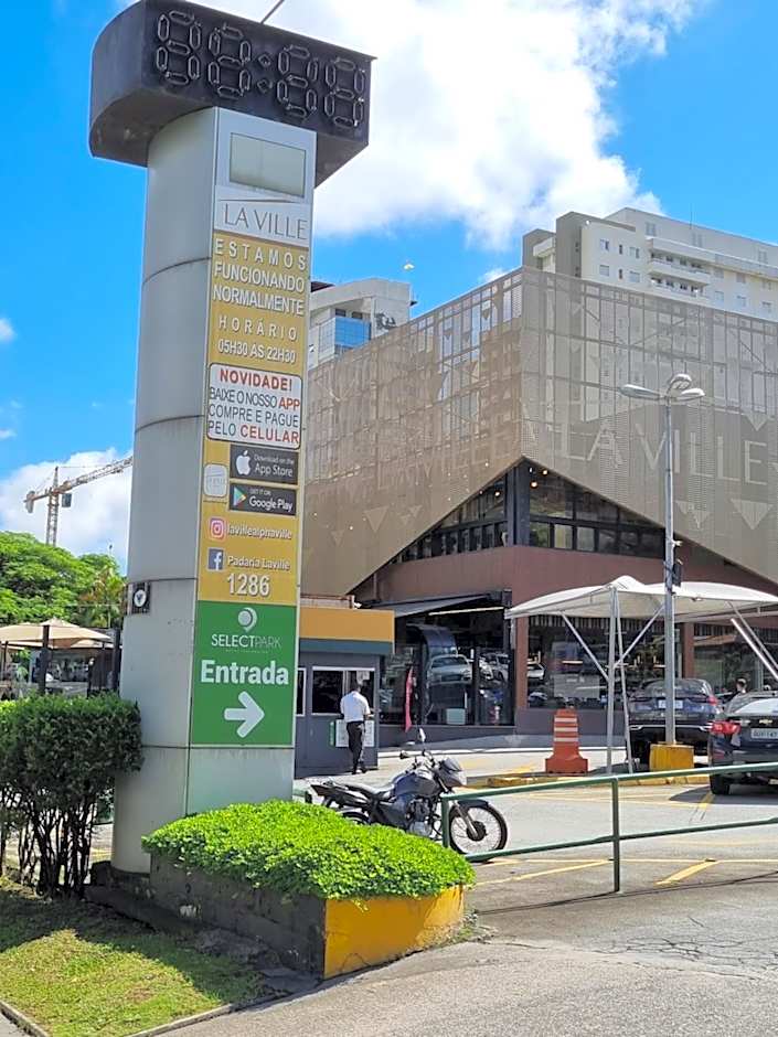Alphaville Stadium Residence