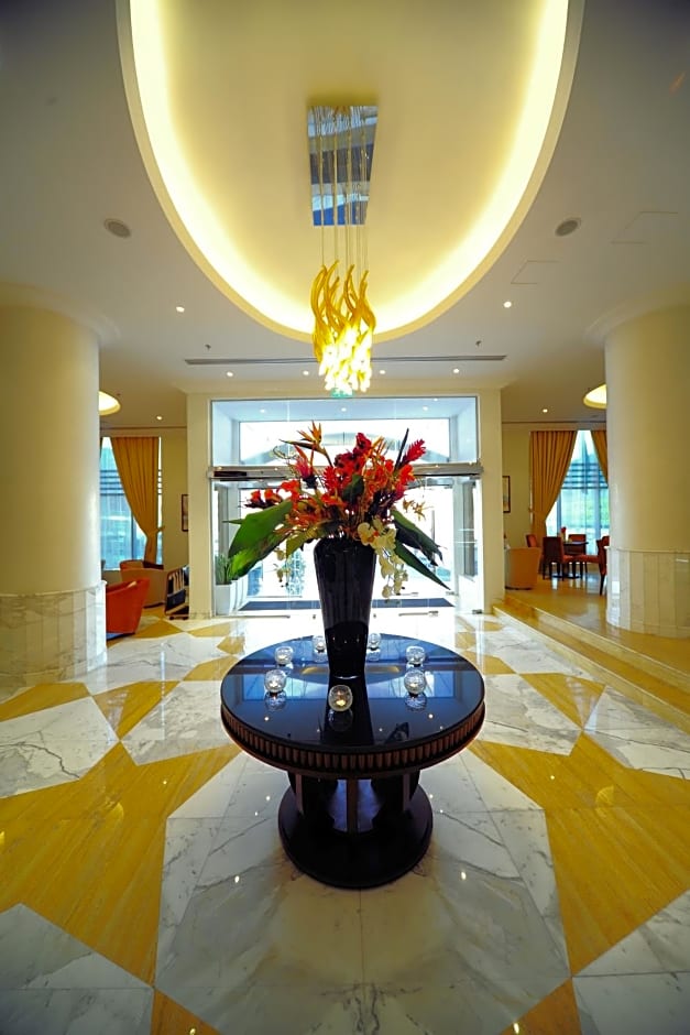 Monaco Hotel – Dubai, PA