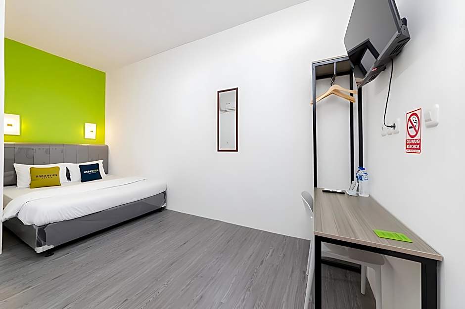 Urbanview Don Juan Pondok Gede by RedDoorz