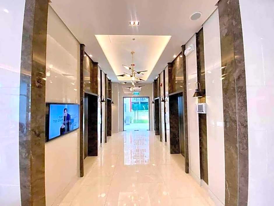 2BR SMDC Bloom Residences Near NAIA Wi-fi +Netflix