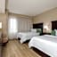 Hawthorn Extended Stay by Wyndham West Palm Beach