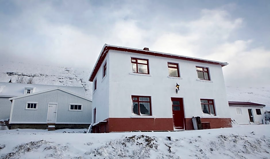 Wilderness Center / Óbyggðasetur Íslands