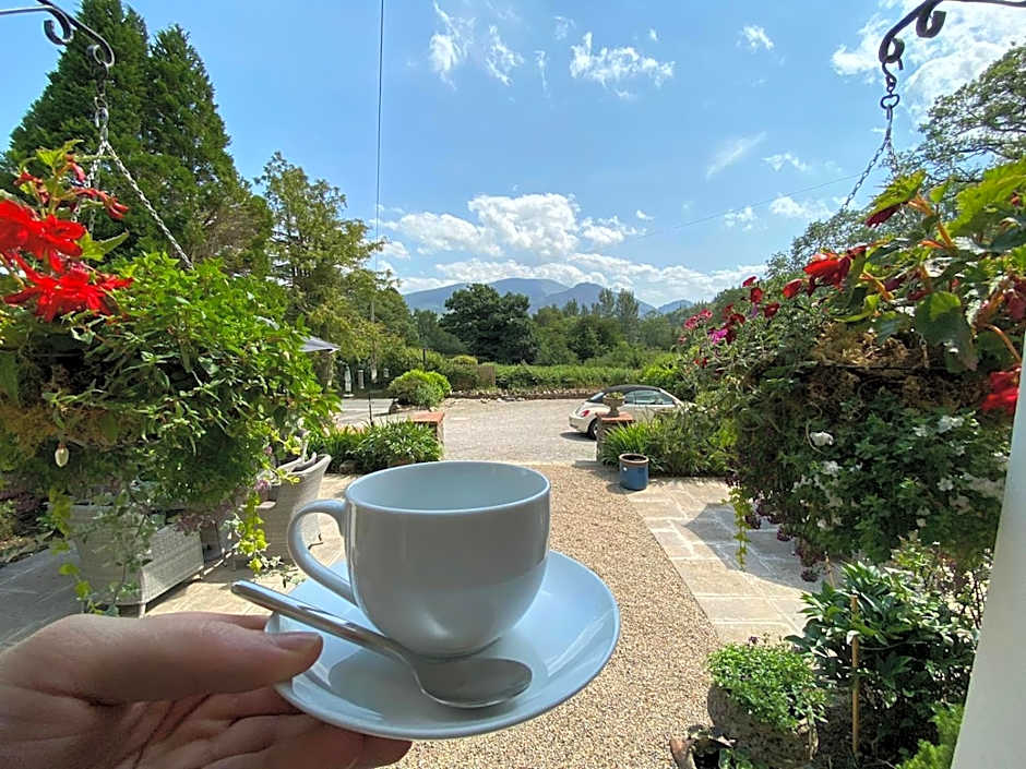 Lakeside Country Guest House