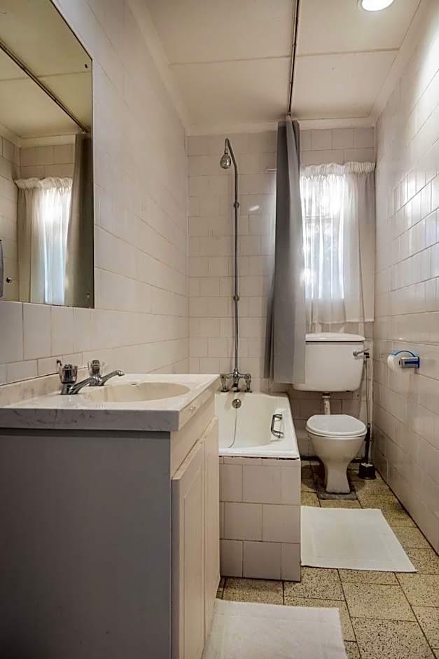 Karoo Country Inn