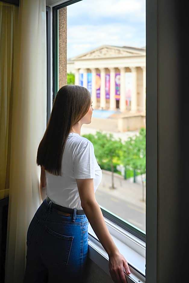 Mercure Budapest Korona