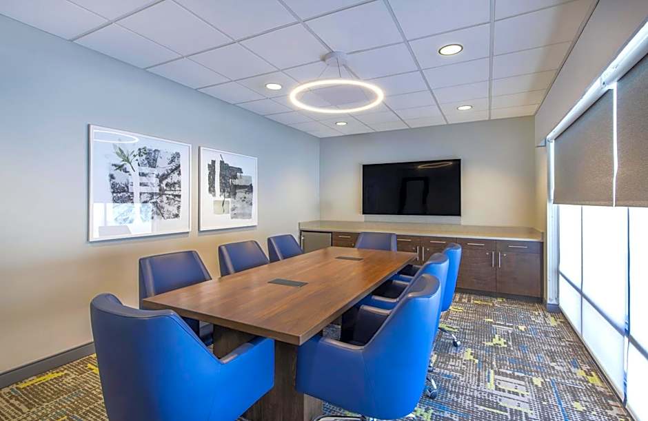 Hampton Inn By Hilton & Suites Burlington