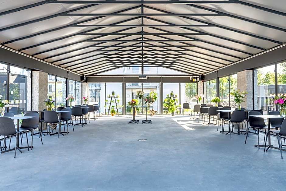 First Hotel Kokoloko