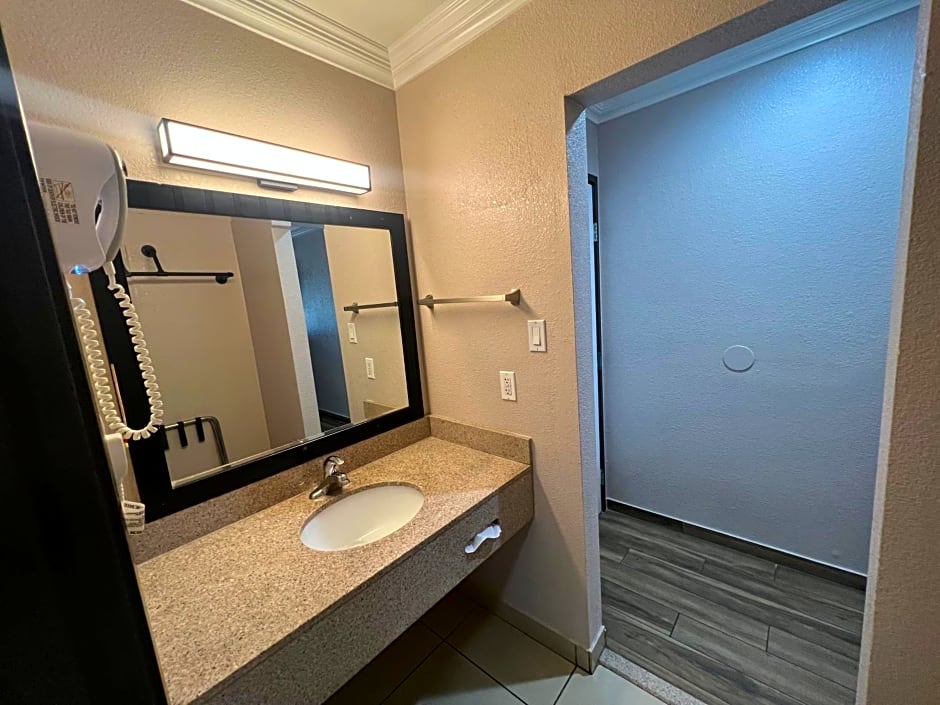 Studio 6 Mesa, AZ ? Near Downtown &amp; Sloan Park