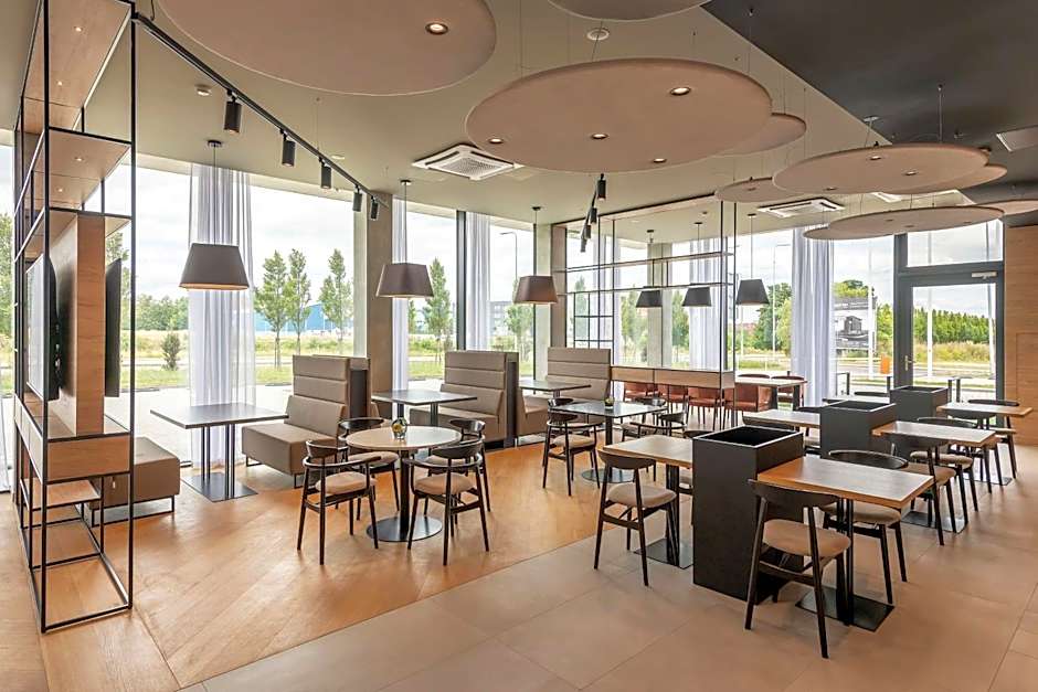Park Inn by Radisson Vilnius Airport Hotel & Conference Centre