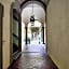 Palazzo Tolomei - Residenza D'Epoca
