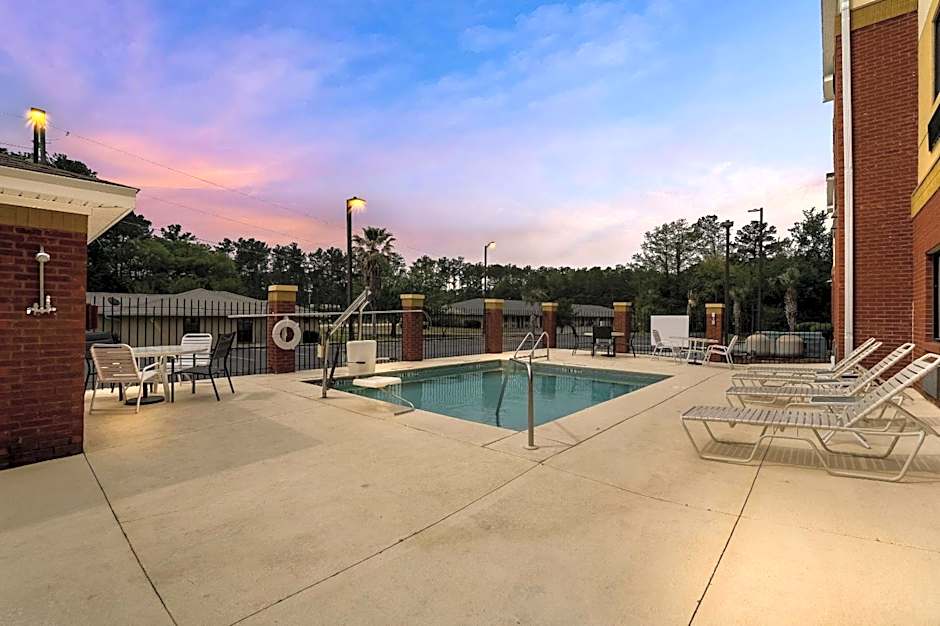 Comfort Inn & Suites Chipley I-10