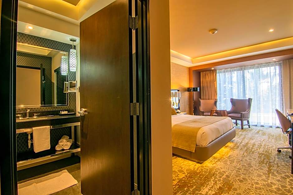K Tower Boutique Hotel By Lucerna