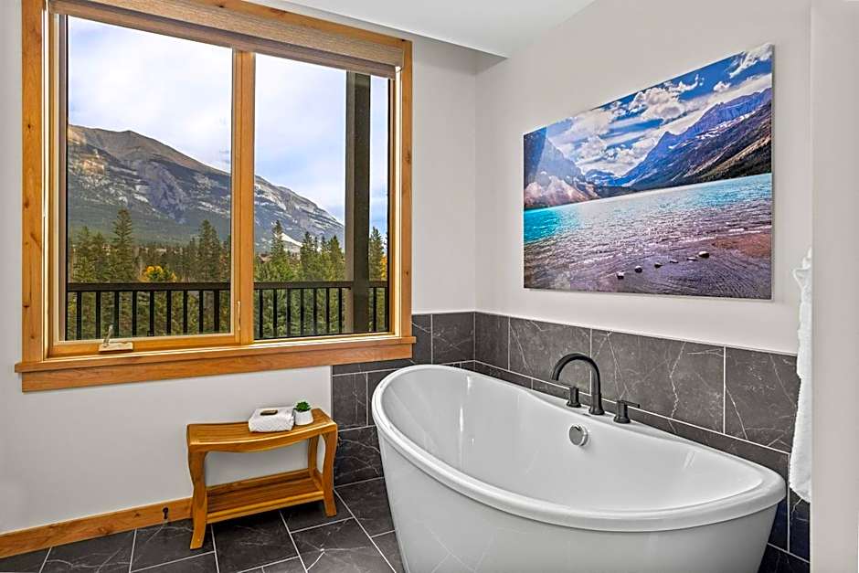 Spring Creek Luxury - managed by Little Sister Getaways