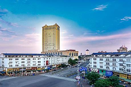 Ramada Plaza by Wyndham Dongxing City Center