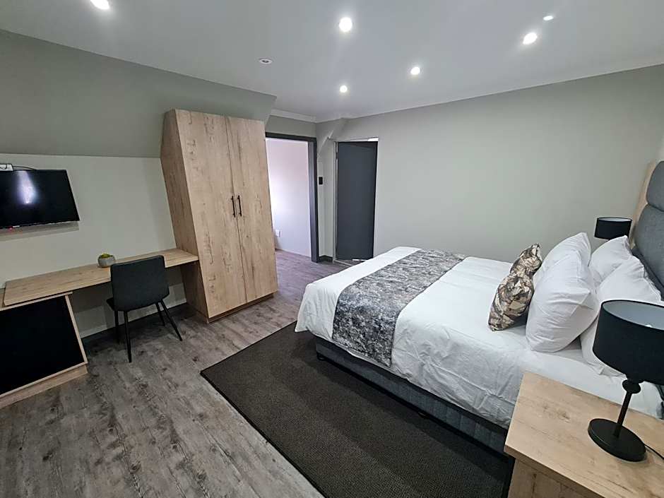 Luxe on Ridge Boutique Hotel