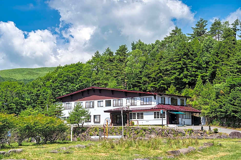 Hutte Jil Shirakabako