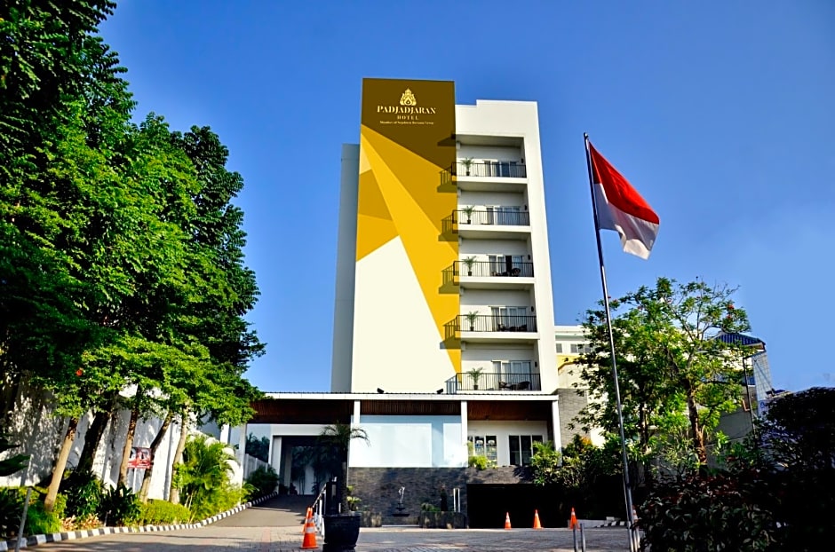 Padjadjaran Hotel Powered by Archipelago