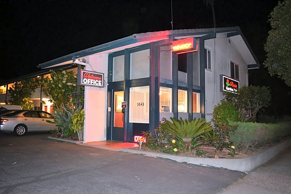 Rose Garden Inn