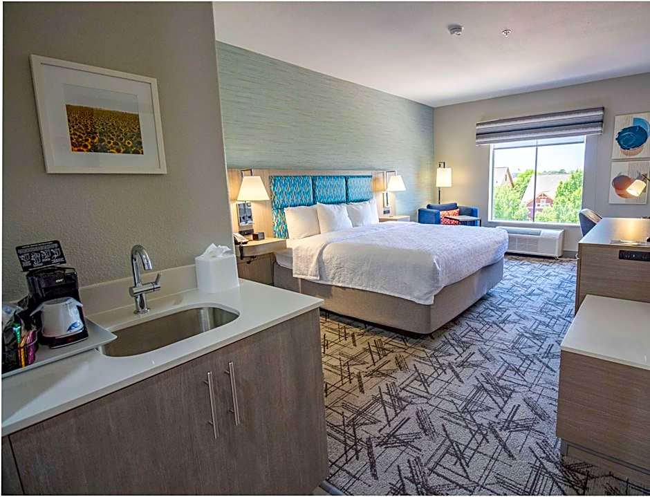 Hampton Inn By Hilton & Suites Denton