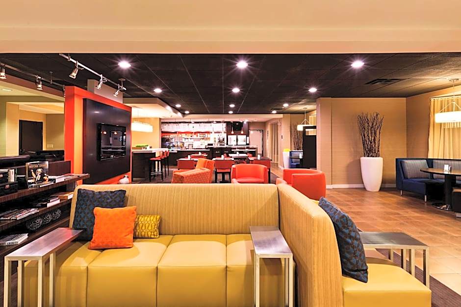 Courtyard by Marriott Mishawaka-University Area
