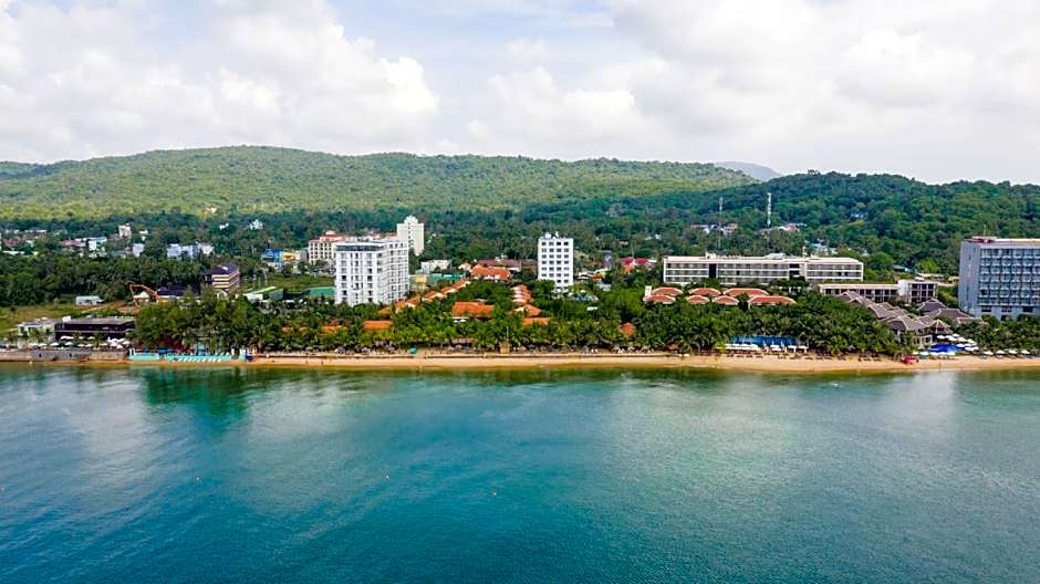 Homestead Seaview Phu Quoc Hotel