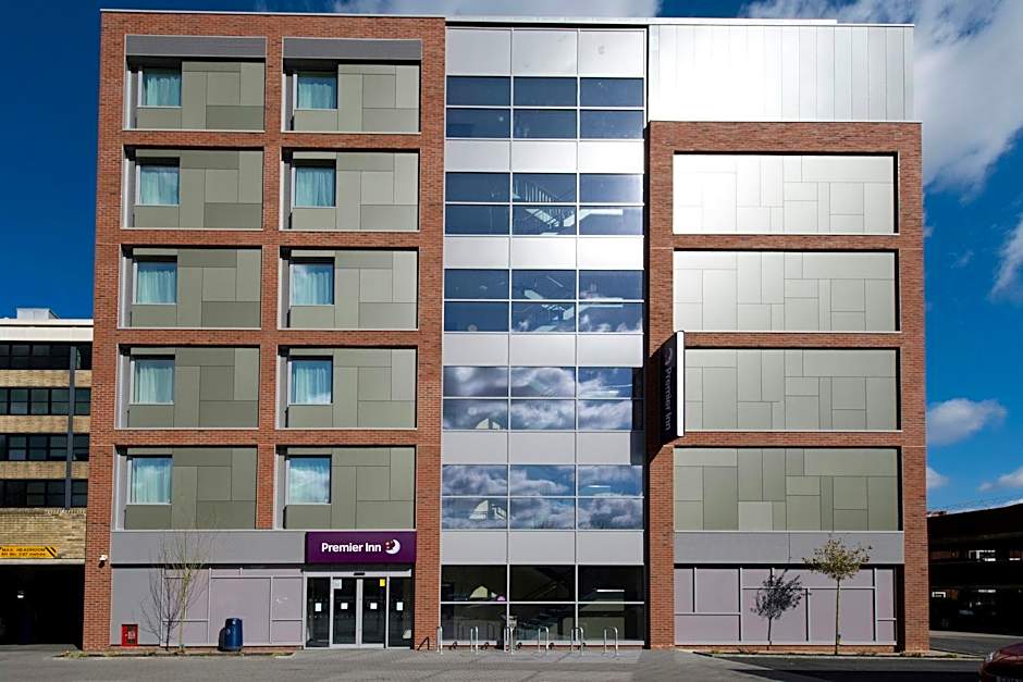 Premier Inn London Southgate