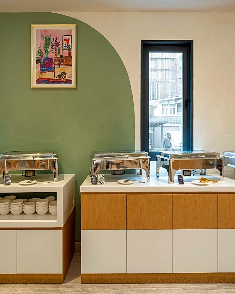 Pure Eleven Hotel Bangkok