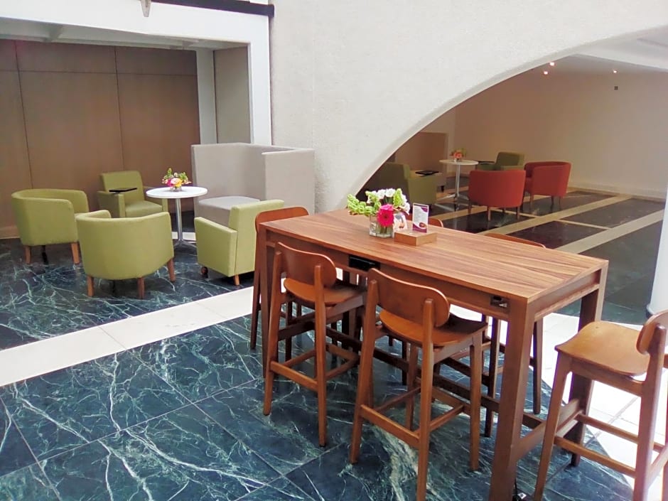 Crowne Plaza Toluca - Lancaster By IHG