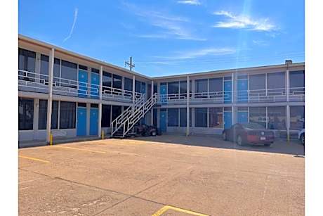 Sky Palace Inn By OYO Anthony KS