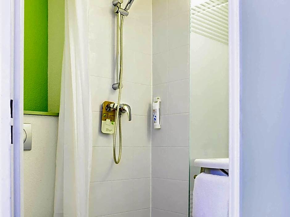 ibis budget Valenciennes Petite-Forêt