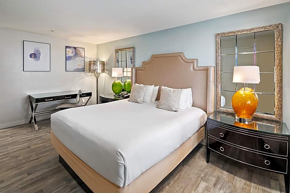 Art Hotel Laguna Beach