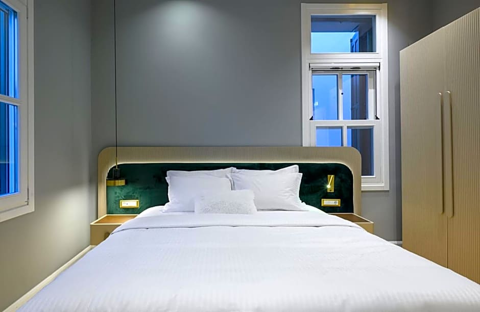 The Zorbas Apartments