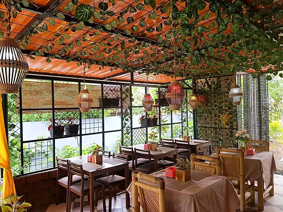 Nipah Pool Villas and Restaurant