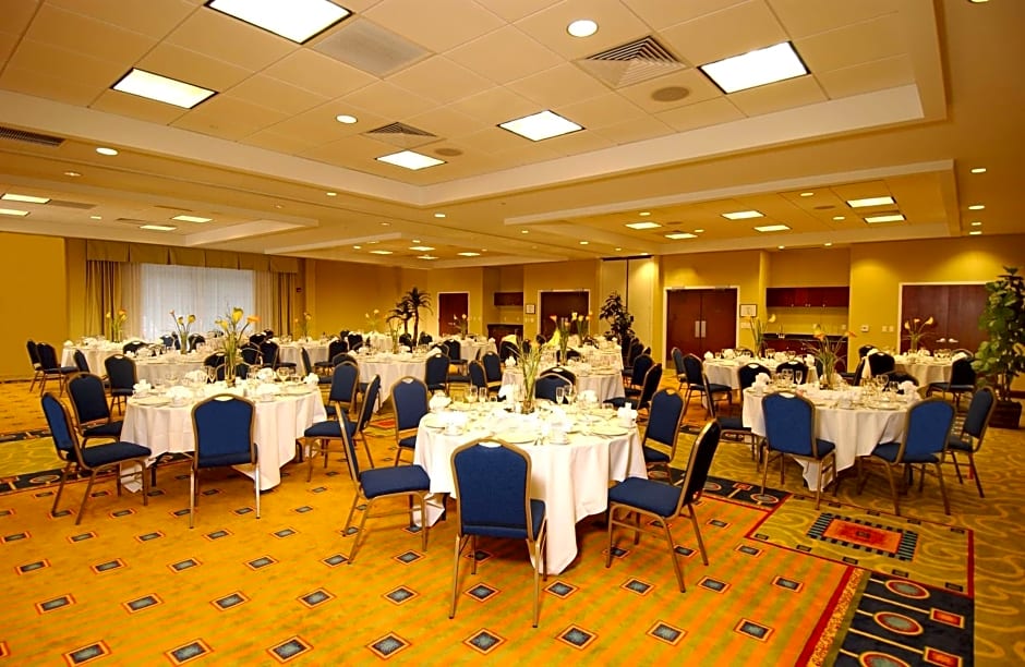 DoubleTree by Hilton Greensboro