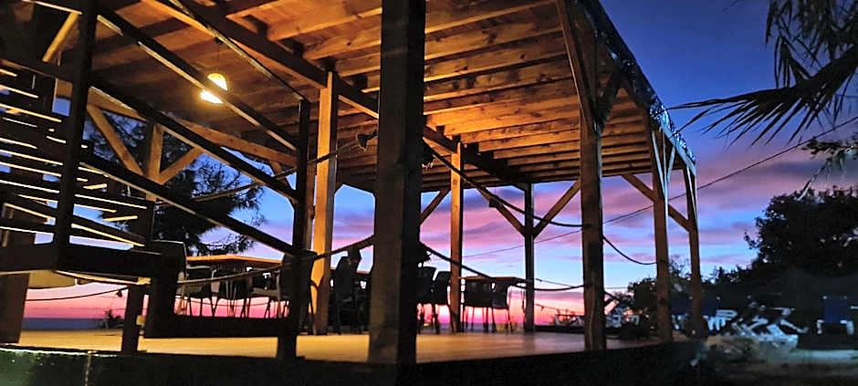 Goat Bungalow and Camping