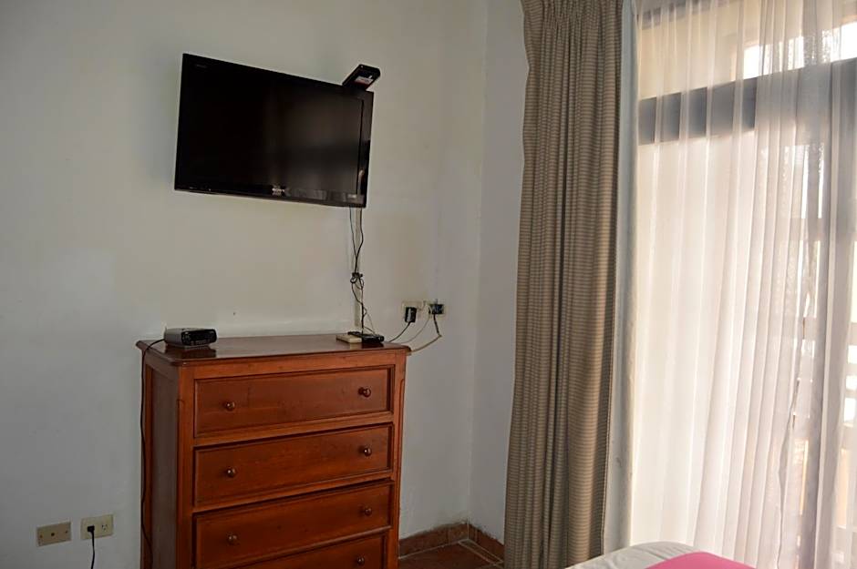 Hotel Meson del Mar