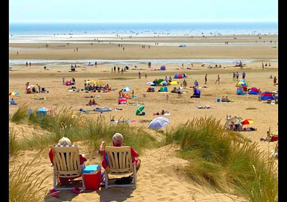 Y1 - Camber Sands Holiday Park - Sleeps 6