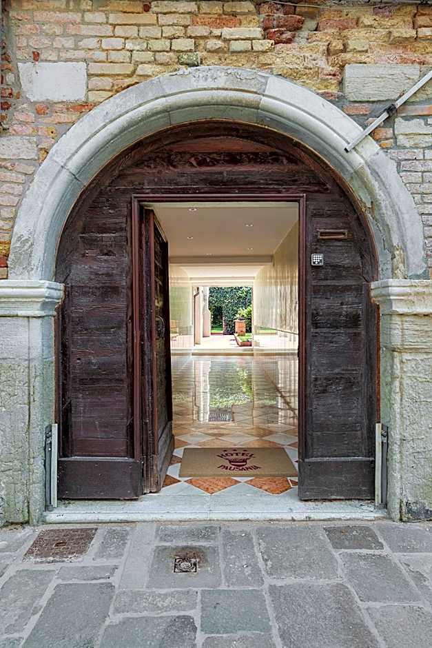 Hotel Pausania