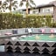 V Palm Springs