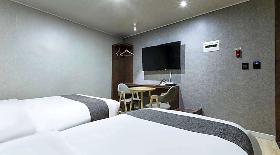 Restia Hotel Suwon Station Branch