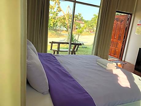 Wanmanee Resort Suwannaphum 