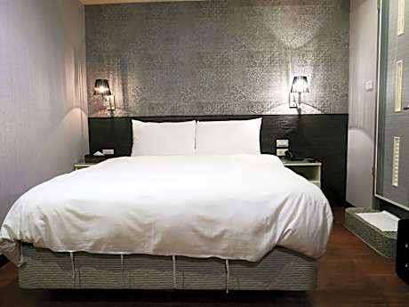 Standard Double - No Window